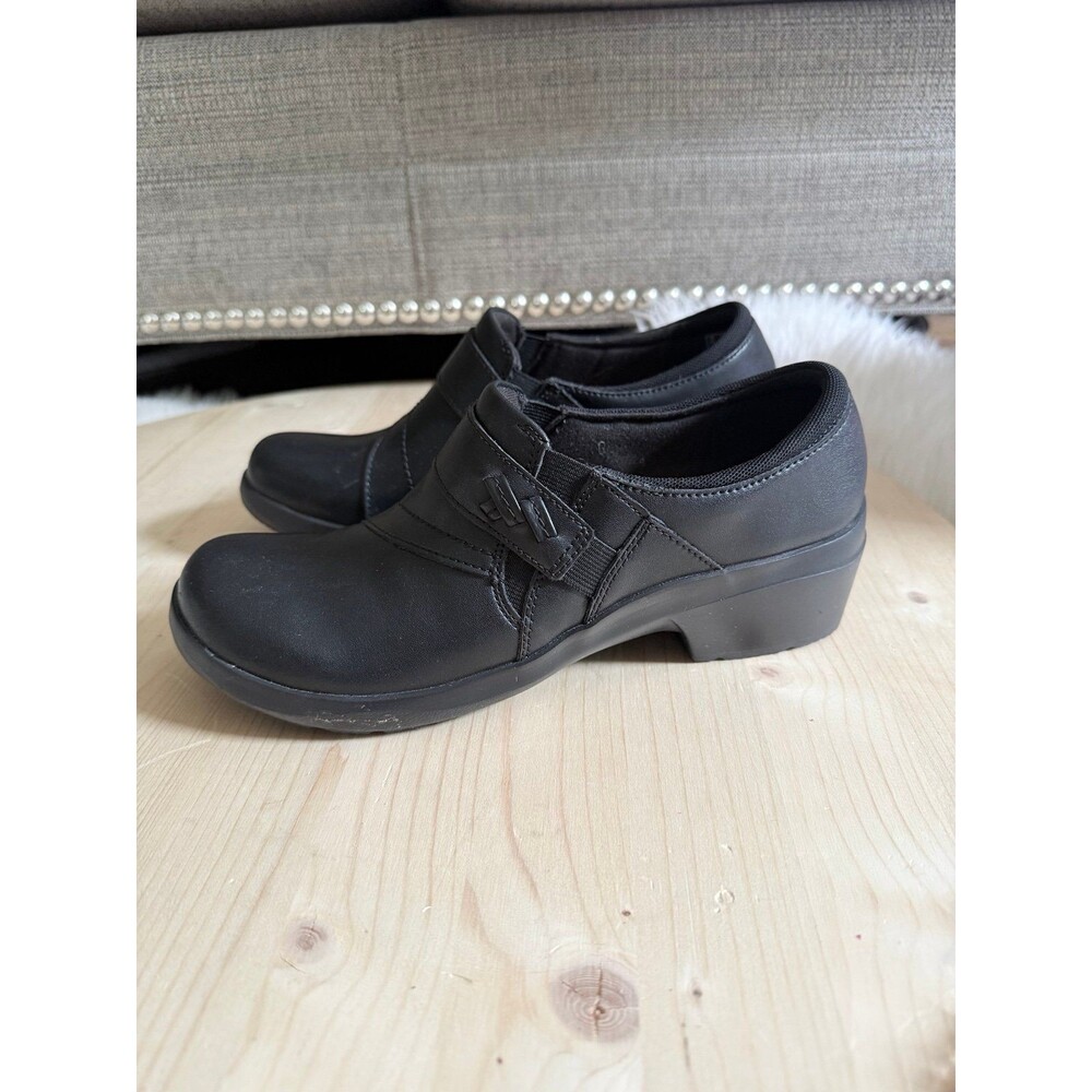 Clarks shoes